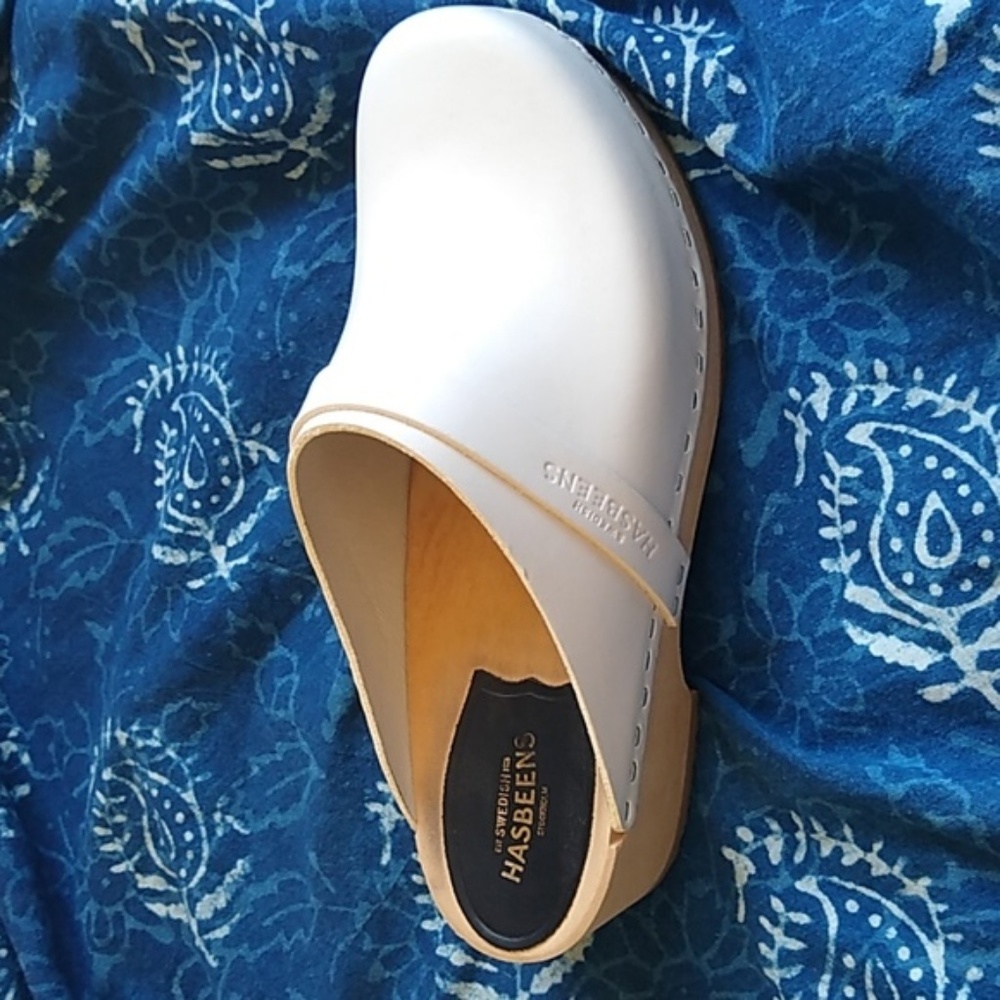 White Husband Clog (39)